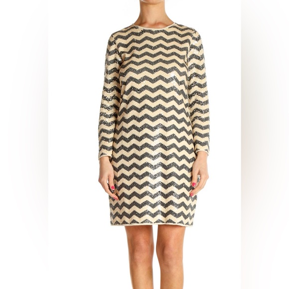 J. Crew Dresses & Skirts - J. Crew Long Sleeve Sequin Chevron Shift Dress in Gold and Black